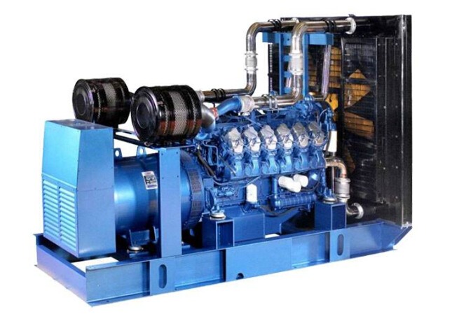 茂名康明斯30kw小型柴油二手发电机组 茂名康明斯30kw小型柴油二手发电机组